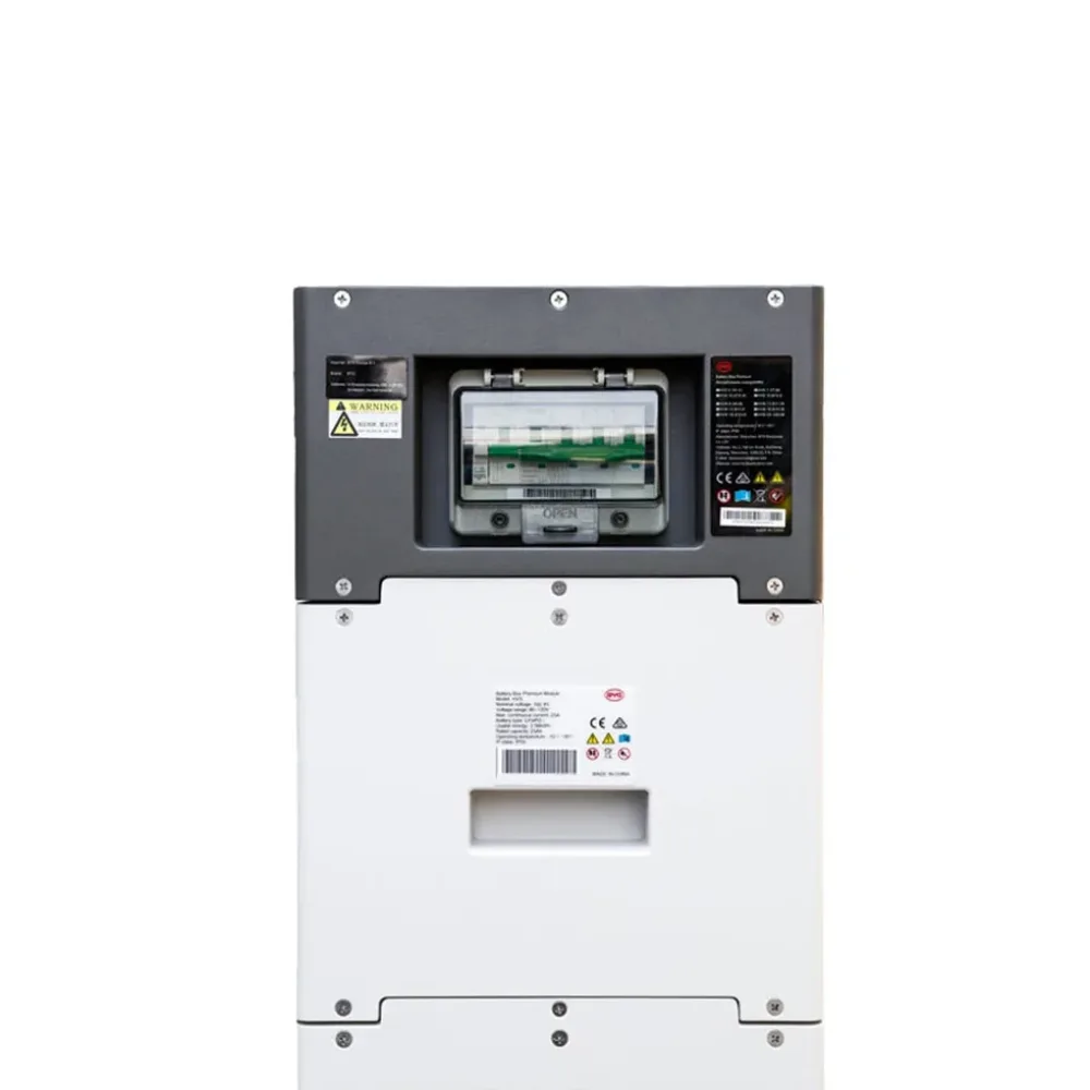 Energijos kaupimo komplektas Solis 10 kW hibridinis inverteris + BYD HVM 16,6 kWh baterijų sistema